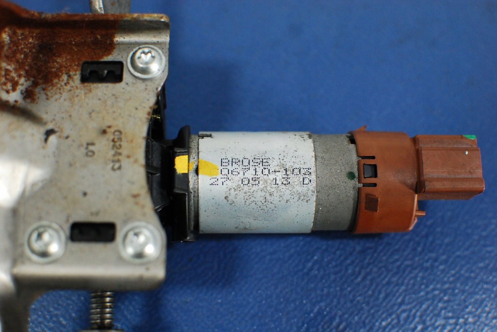 фото №4, Bmw 5 f11 моторчик регулировки сиденье c06710-103