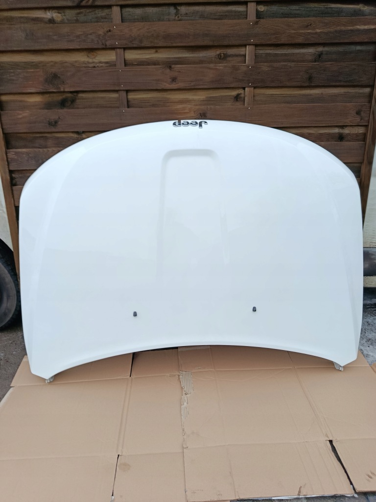 Купити Капот jeep grand cherokee wk2 рестайлінг  колір pw7