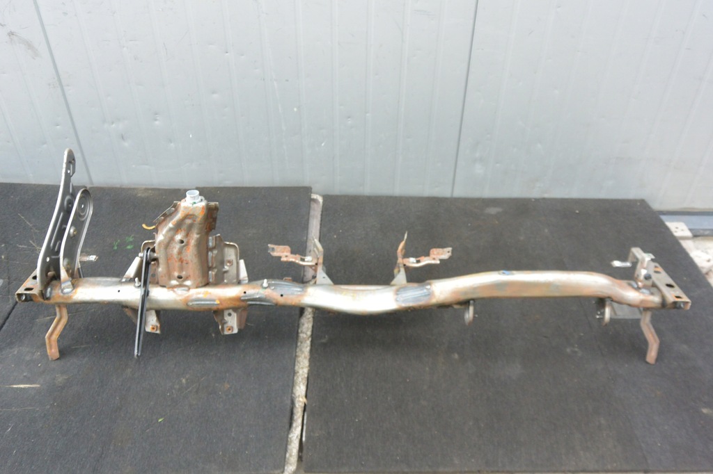 фото №6, Каркас панели консоли audi q7 4l eu