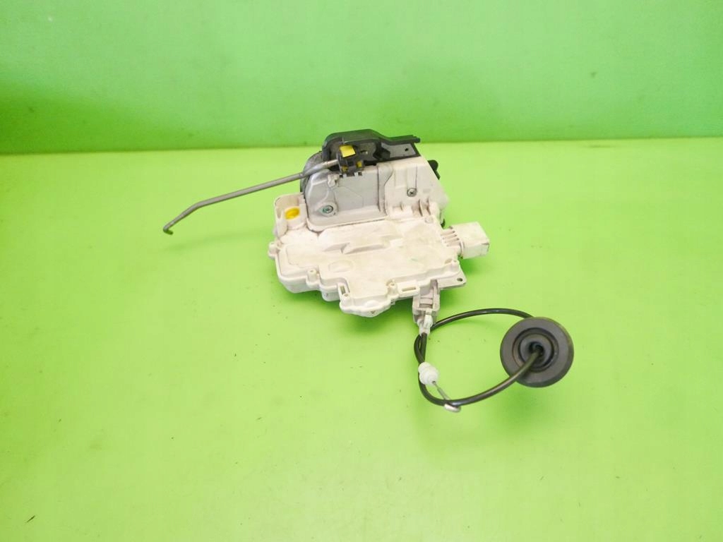 фото №8, Центральный замок левый перед передний audi a4 b7 04-