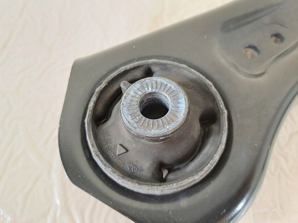 фото №9, Рычаг правый передний перед болты seat arona fr lift 24r 9.032km