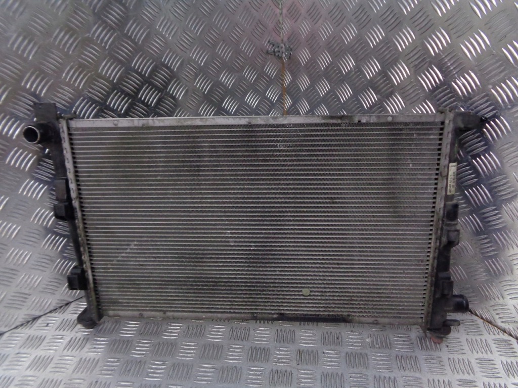 Купити Радіатор води mercedes w168 1.7 cdi