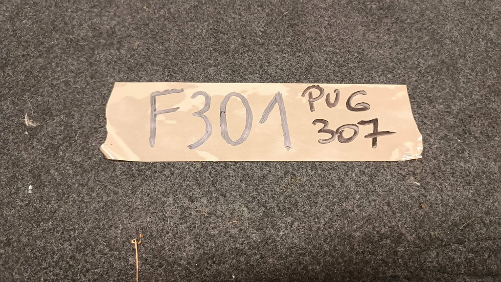 фото №12, Полка задняя задняя багажника peugeot 307 hb 5 3 дверь