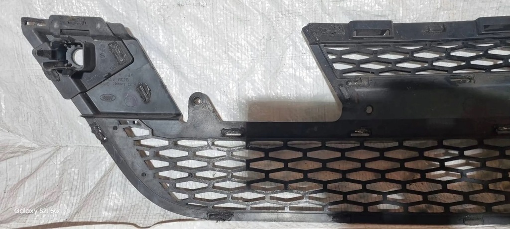 фото №7, Решётка средняя бампера передняя land rover evoque lift