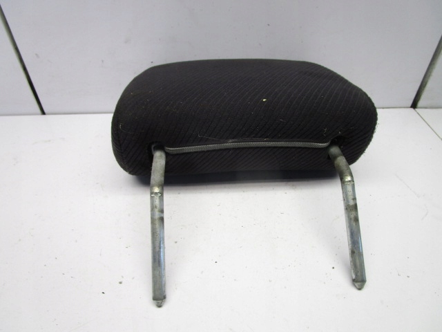 фото №3, Audi 80 b3 86-91 подголовник сиденье перед