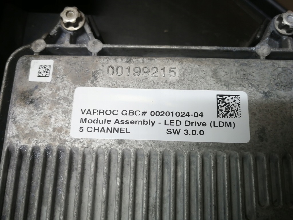 Tesla model x 15- фара правий перед передня full led модуль 0019742513 Недорого