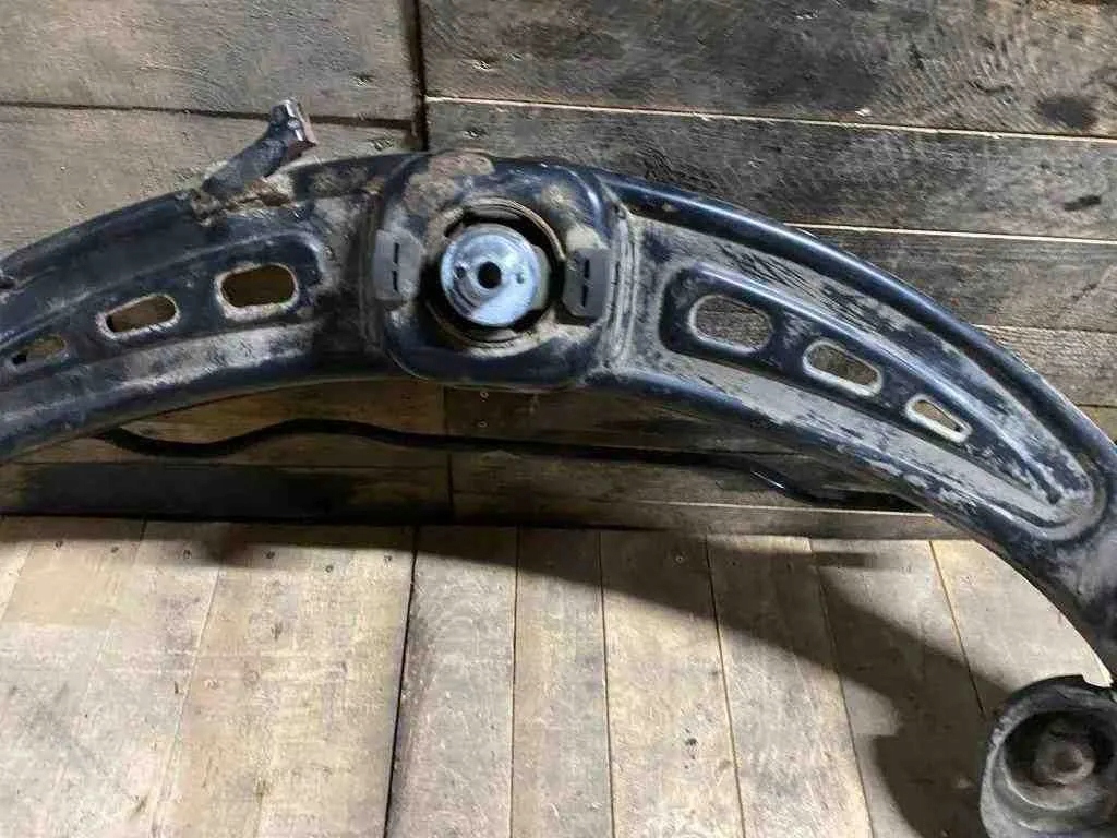 фото №9, Подрамник задние mercedes-benz b w245 1693500500 2.0l дизель 2007