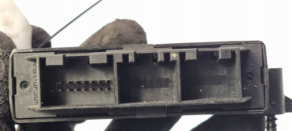 Модуль 8201015177 pdc renault master 3 Оригинал