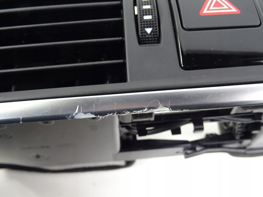 фото №7, Audi a6 c7 a7 4g решётка обдув dekor выключатель света хром 4g0941509