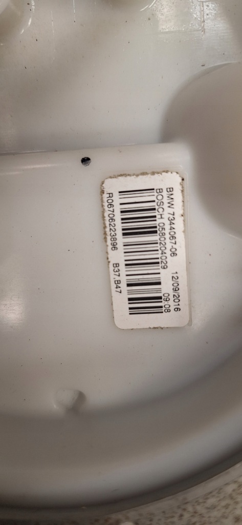 Bmw f30 f31 f32 f33 f36 f34 bak бак насос топлива дизель 7342629 Киев