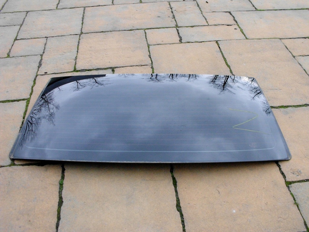 фото №1, Chrysler sebring 09r стекло задняя задняя тонированная