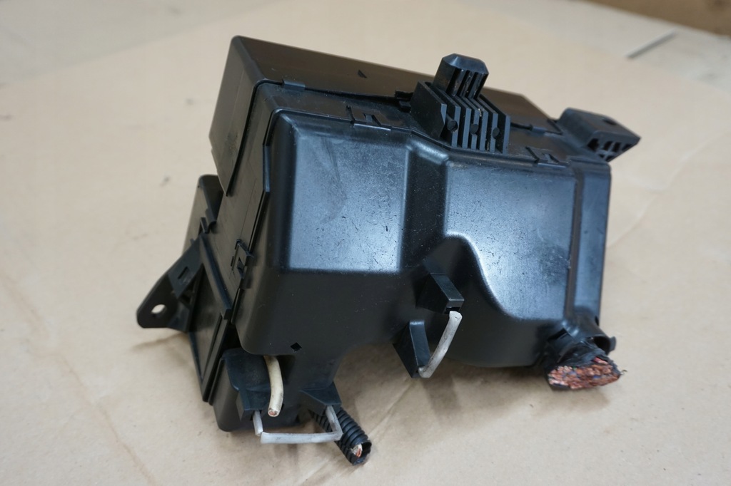 фото №9, Pajero pinin коробка предохранителей 1,8 gdi