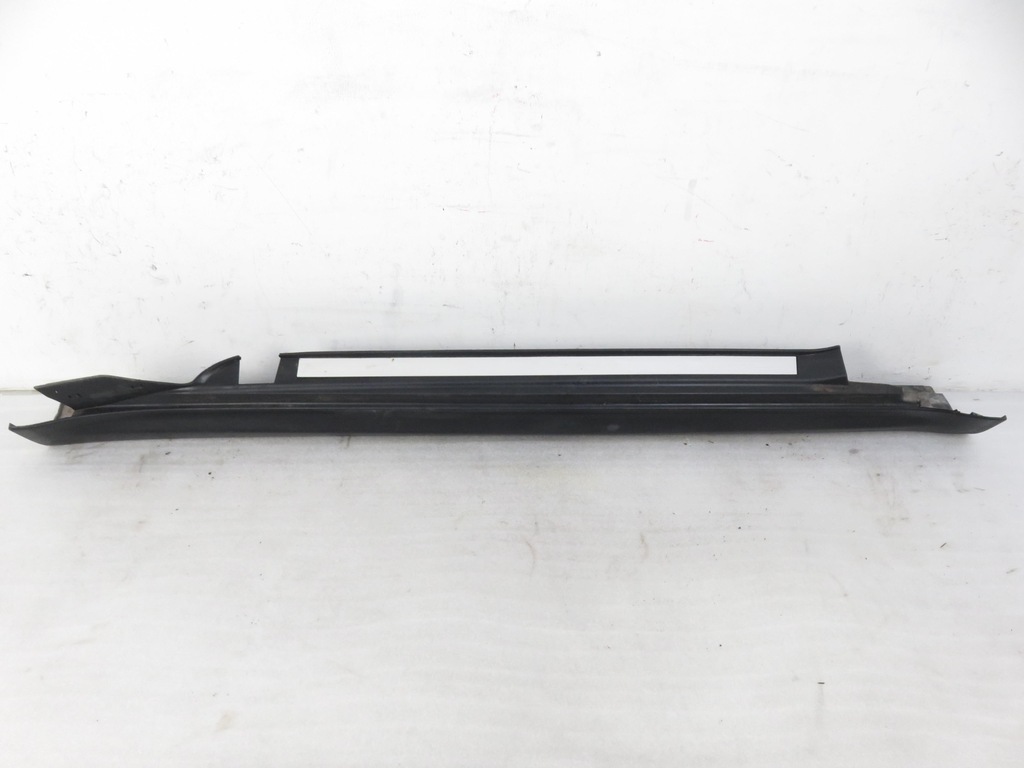 фото №1, Молдинг поріг права mini clubman r55 7167592