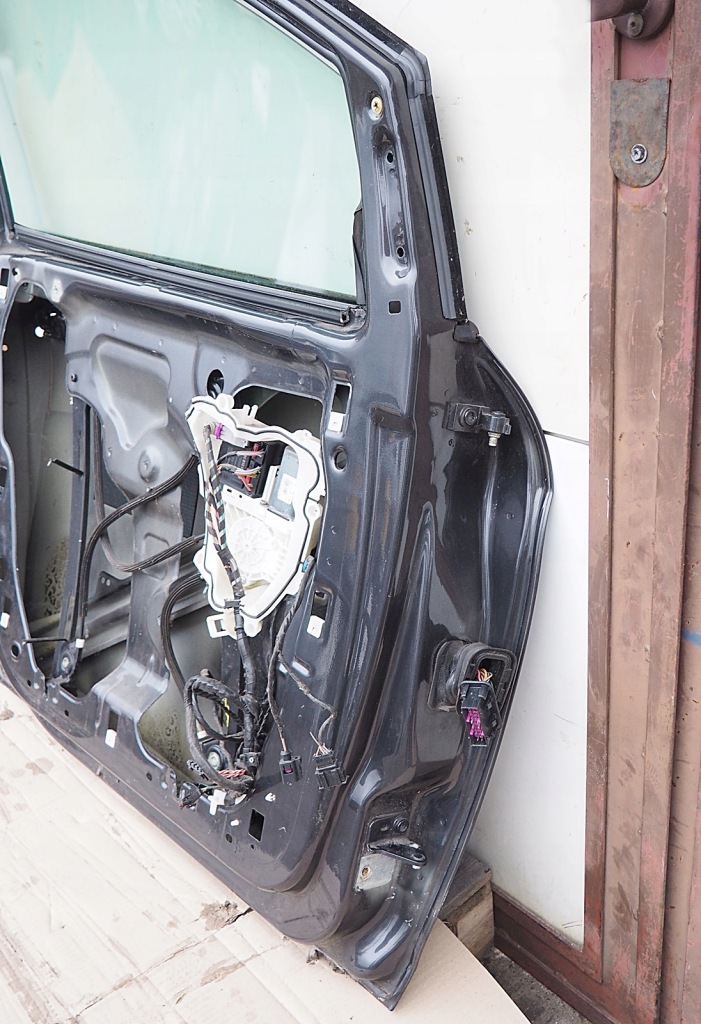 фото №7, Seat toledo 3 скло бічна двері ліва перед передня