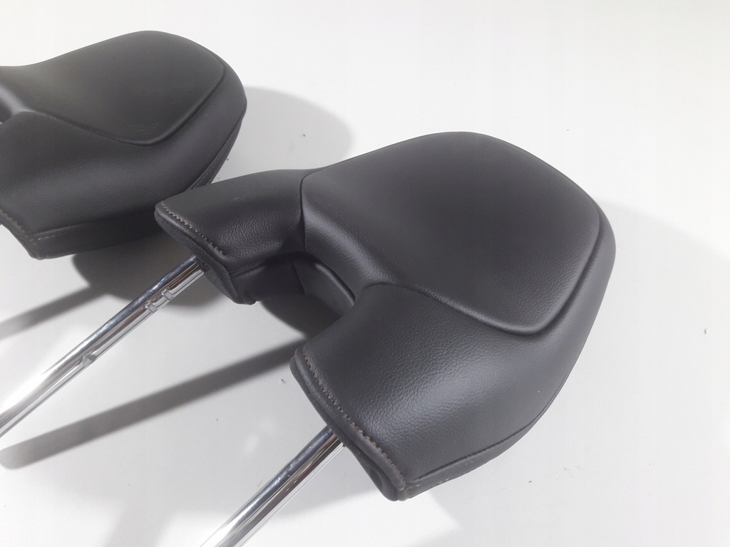 фото №12, Volvo v40 12- подголовник сиденье