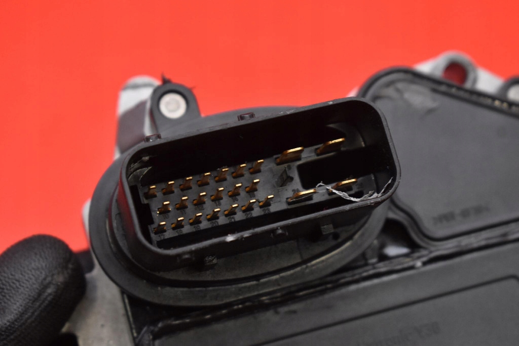 Блок керування коробки передач автоматична коробка передач 31995916 audi a4 b6 2.0 20v 130 km 00-05 Зі Шроту