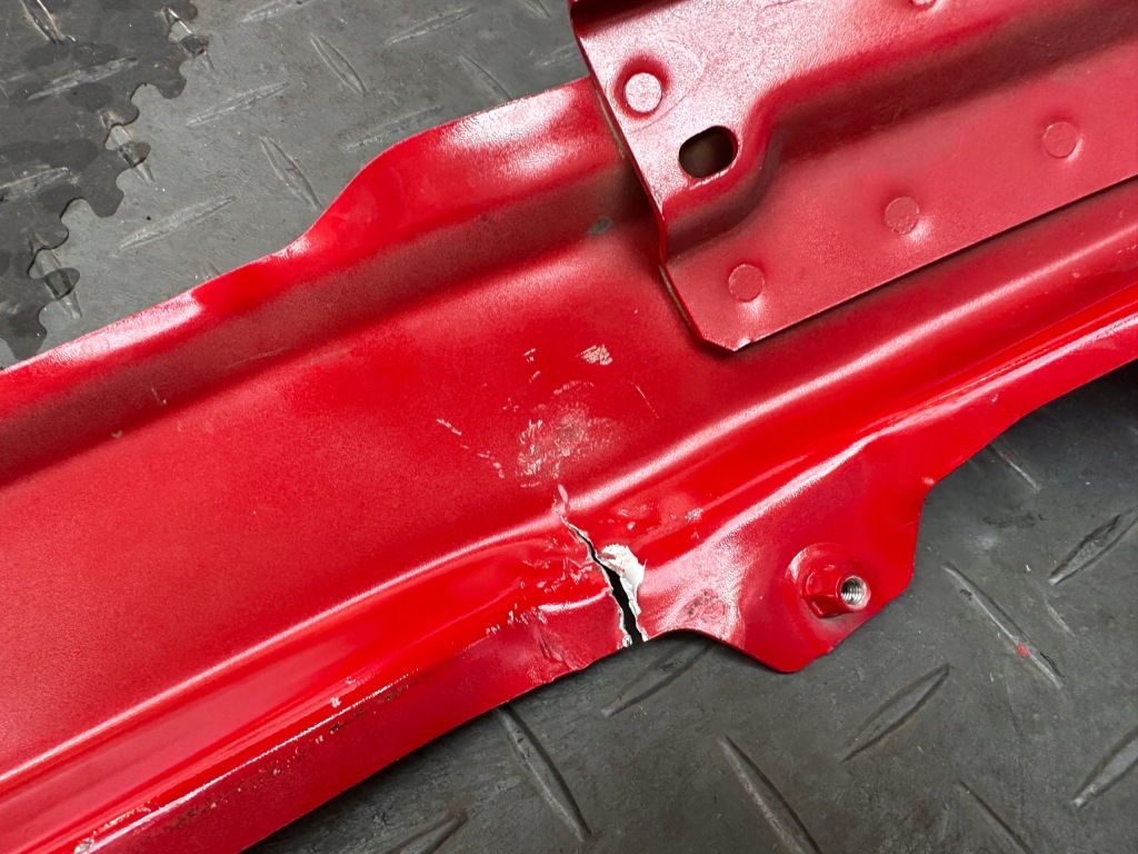 фото №5, Ferrari 458 кронштейн каркас крила лівий перед