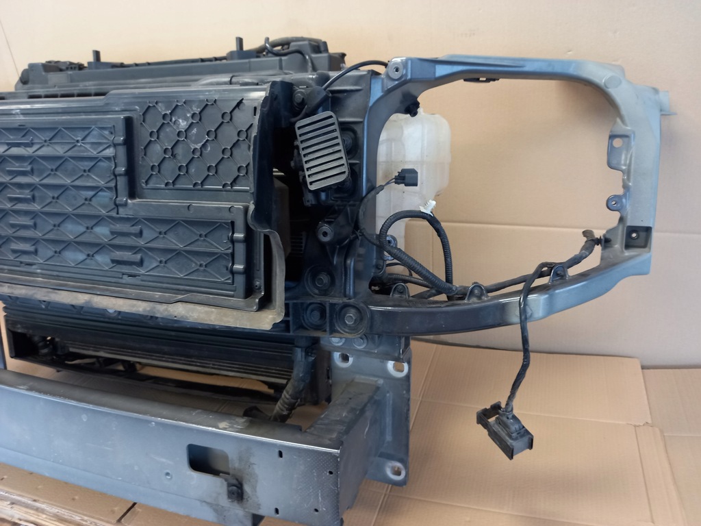 фото №6, Pas передний балка комплект радиатор land rover defender l663 3.0d lr140351