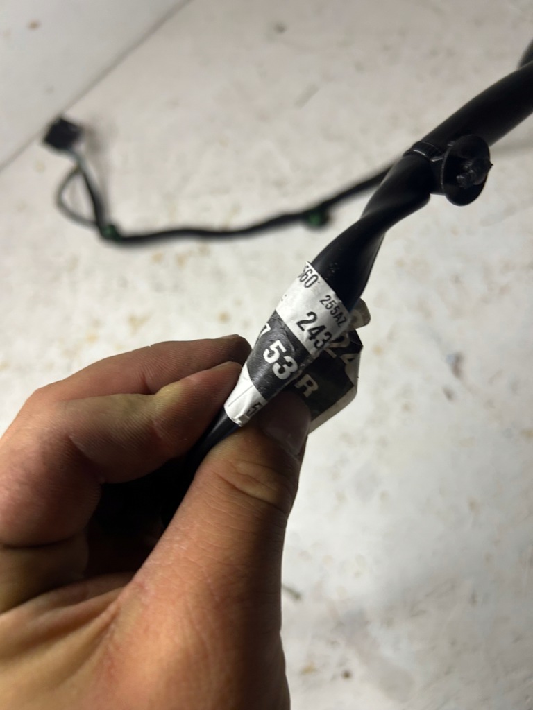 фото №9, Skoda enyaq 5lb зеркало левая 15+2 pin