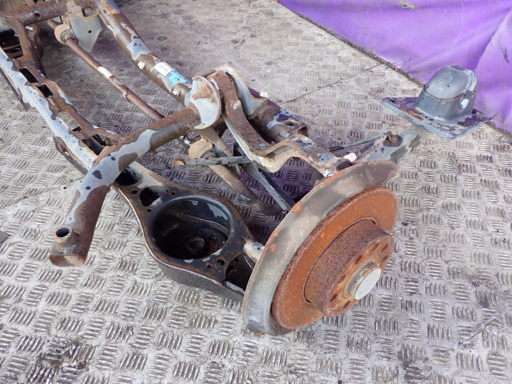 Vw touran i подрамник подрамник задний  подвеска oś задняя 1k0505315ba 1k0511305cl Недорого