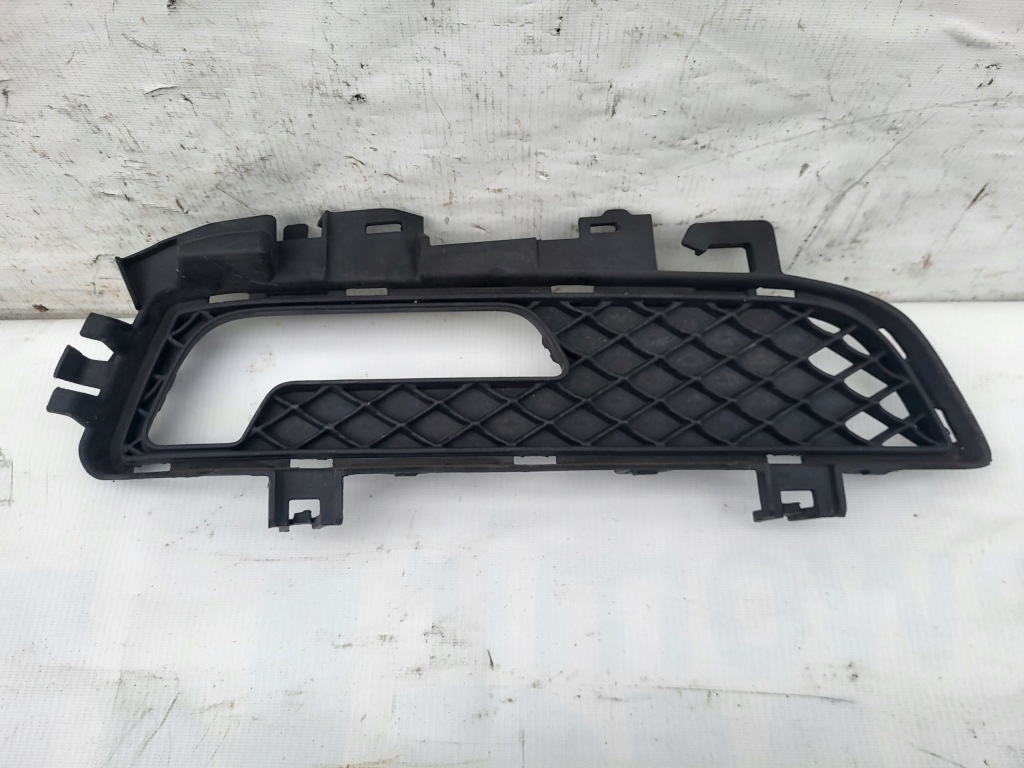 Купить Решётка бампера противотуманной фары mercedes a2078871325