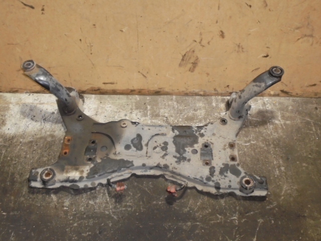 Купити Volvo v50 s40 2 балка підрамник підрамник підвіска перед 1,6d