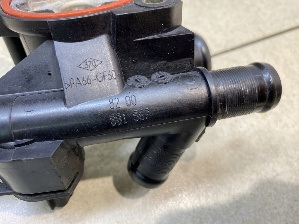 фото №5, Корпус термостата trafic ii 2.0 dci 8200801567