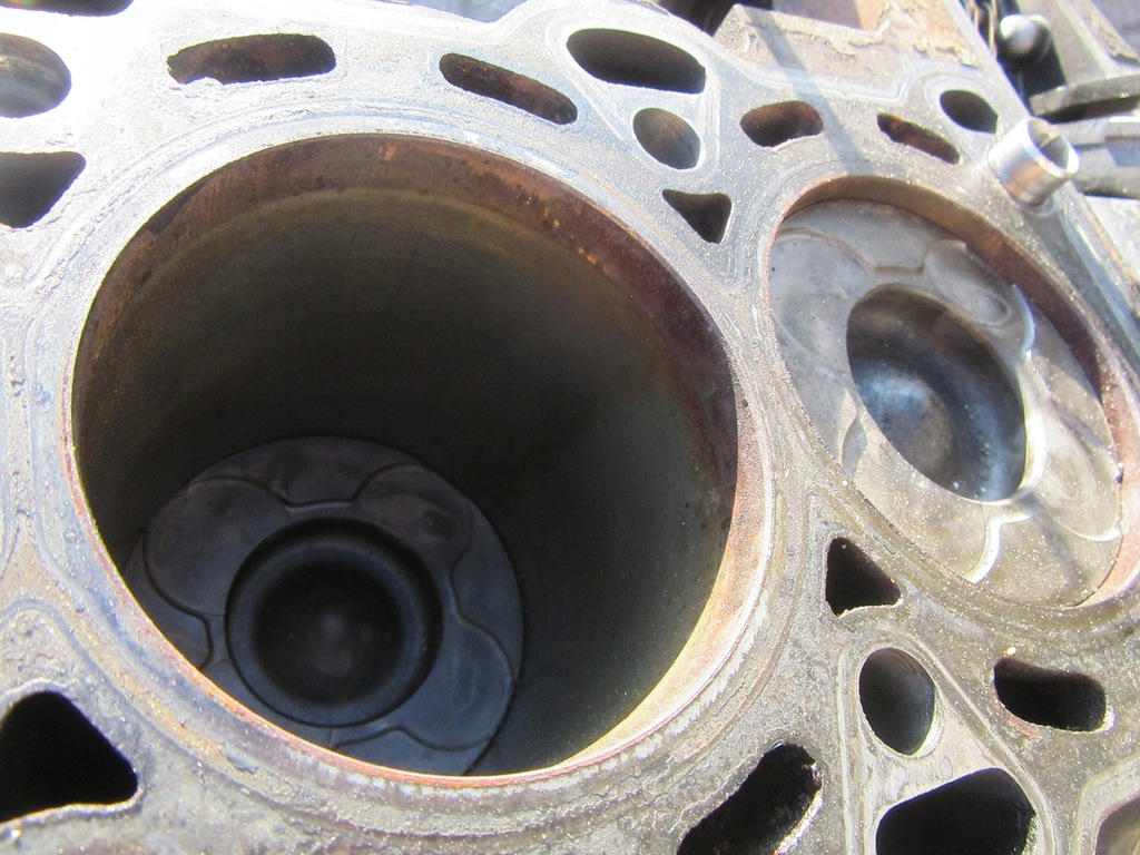 фото №8, Opel frontera b 2.2d блок двигуна wał поршні kpl