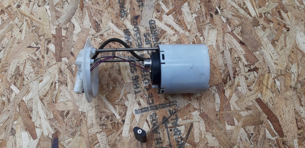 фото №6, Насос топлива dodge nitro 3.7