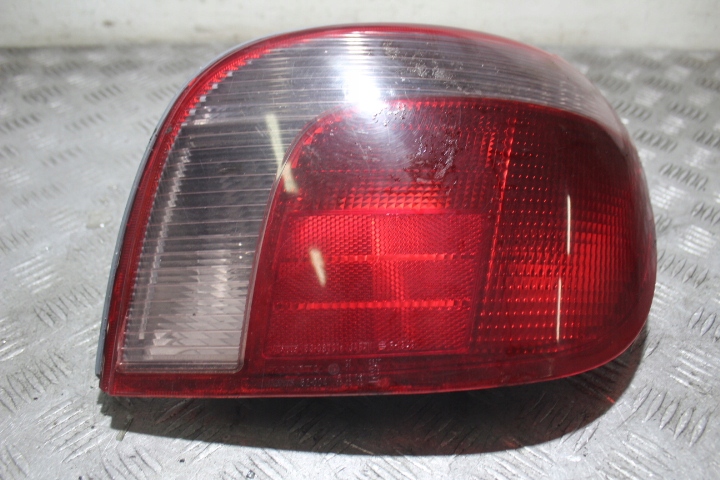 фото №1, Лампа правая задняя toyota yaris i