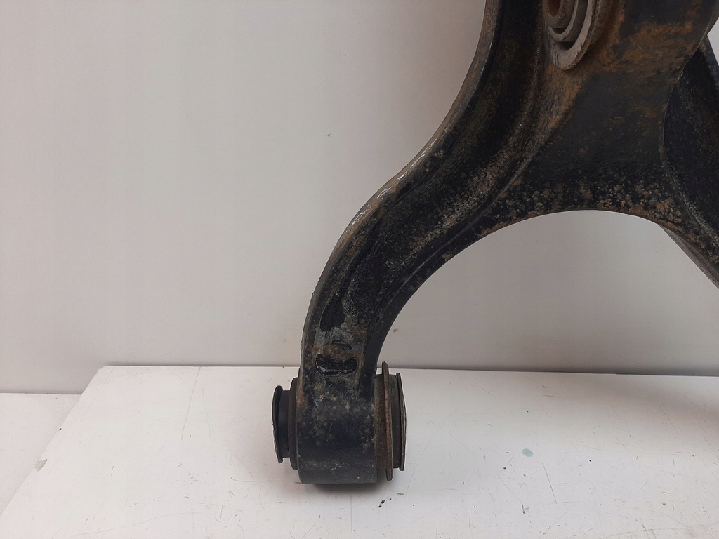 фото №8, 2007 jeep commander рычаг передний нижний