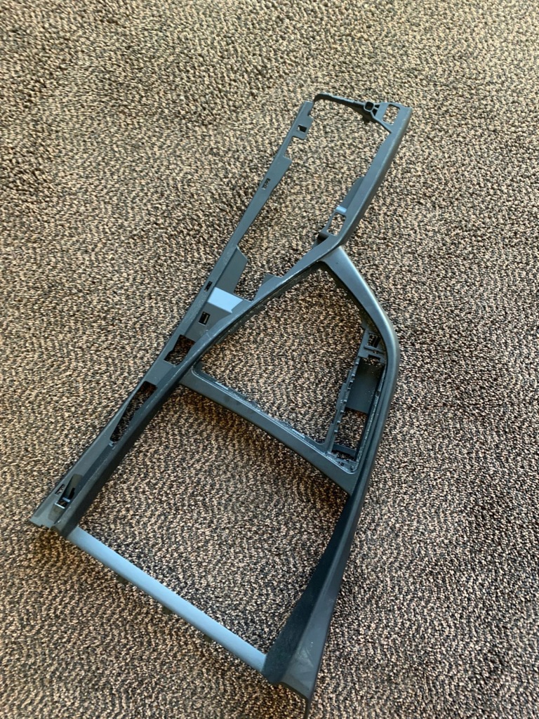 фото №1, Часть салона bmw 1 f20 f21 9207313