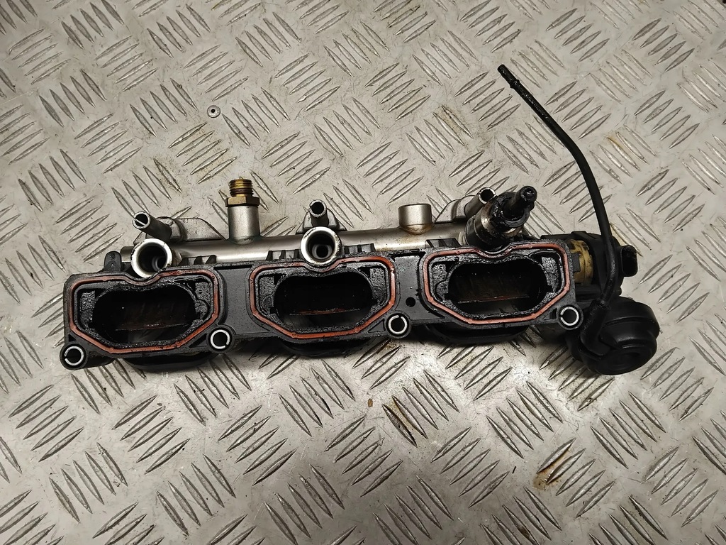 фото №5, Audi q5 sq5 06e133109al колектори впускні