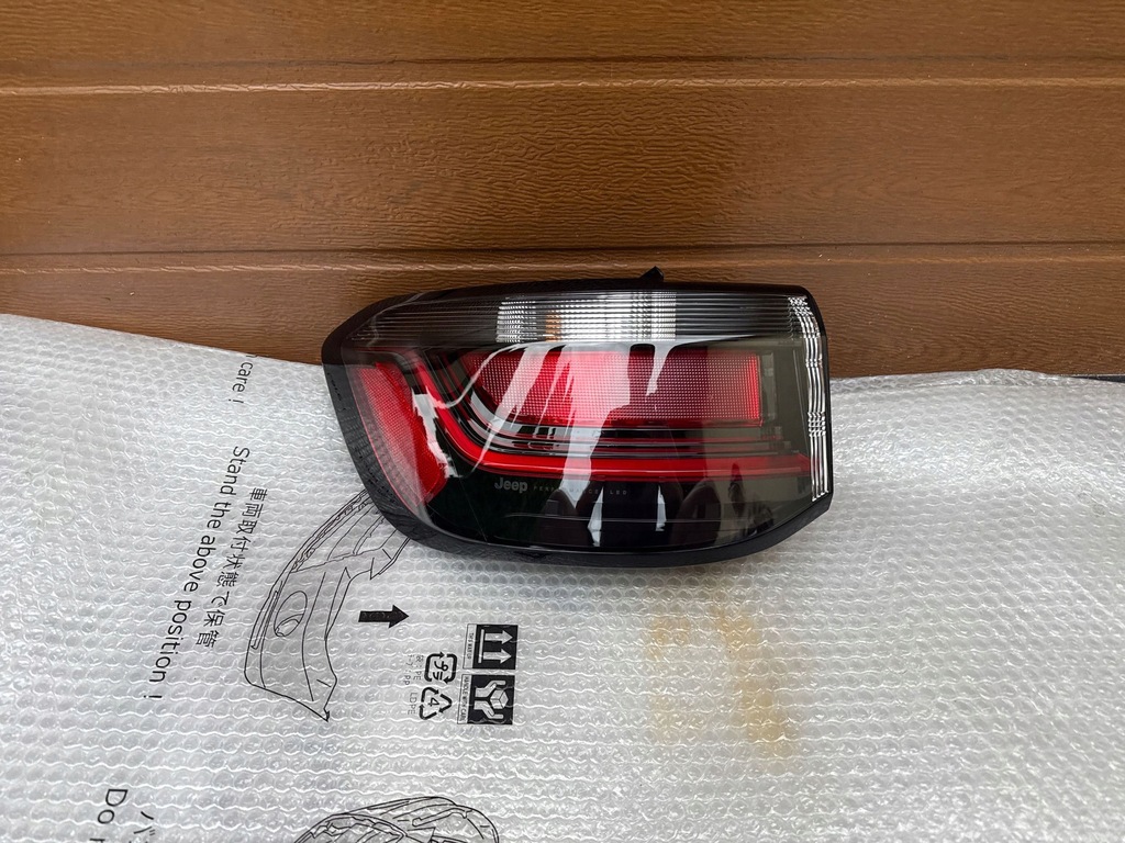фото №1, Лампа задня jeep compass ii led