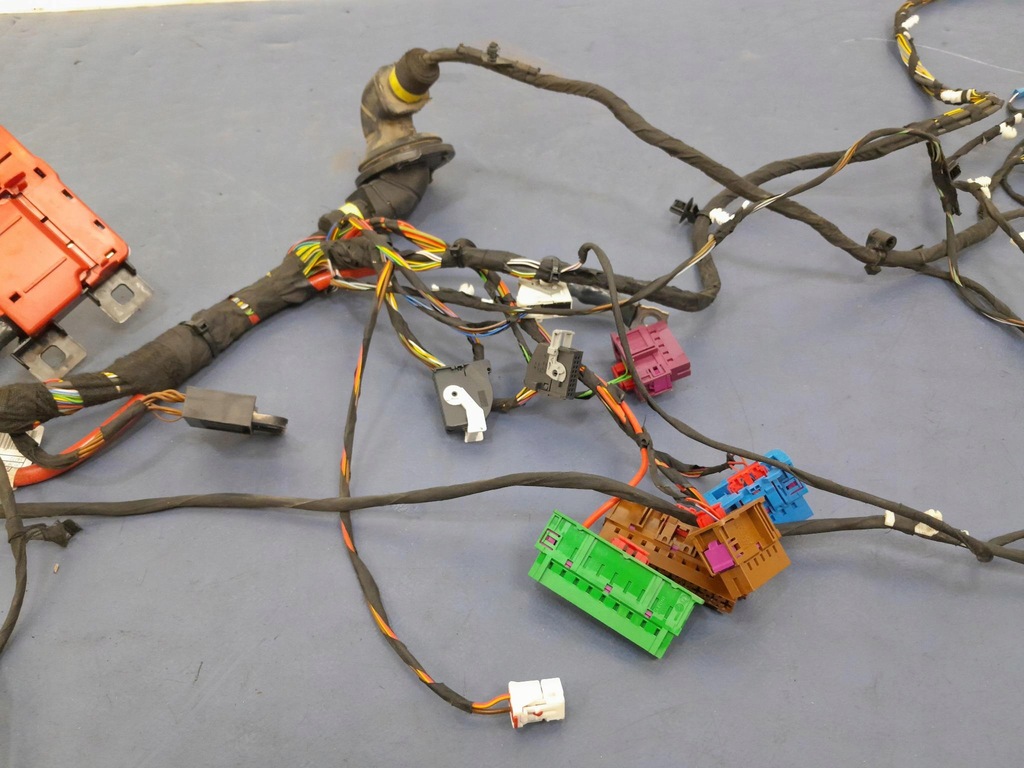 фото №12, Bmw 3 g20 жгут распределителя напряжения 9436705