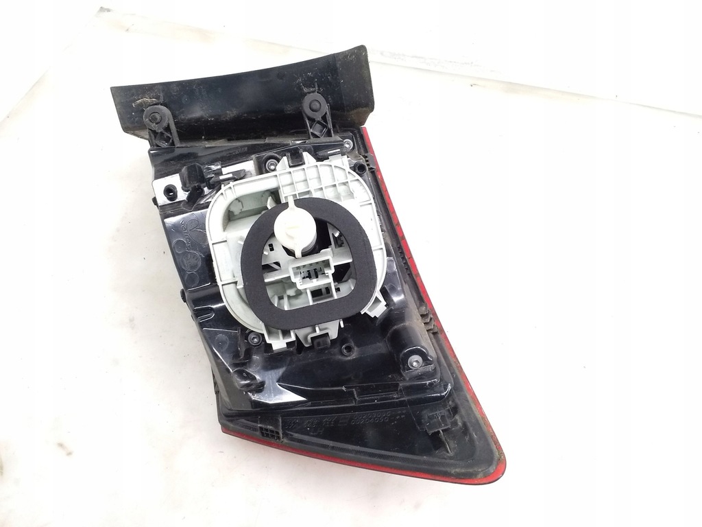 фото №7, Skoda karoq 2019 левая сторона лампа задняя