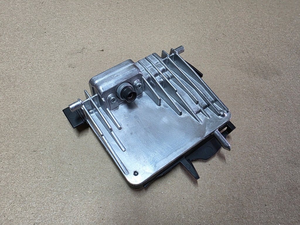 Купить Камера стекло передней mercedes a2479007709 21