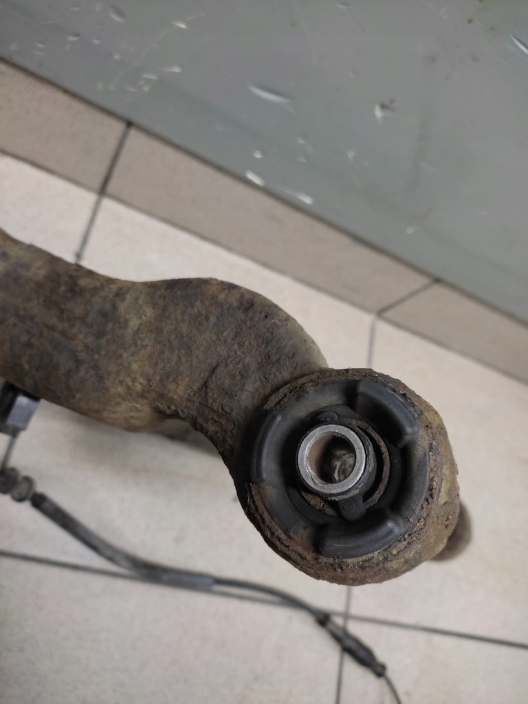 фото №4, Renault scenic rx 2.0 поворотний кулак ступиця лівий задня