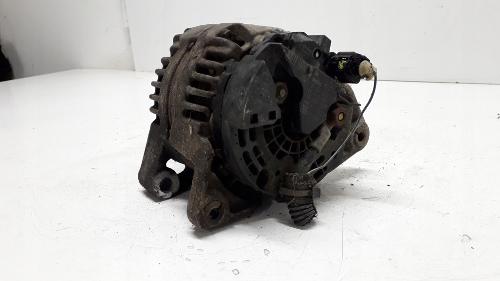 Opel meriva a 02- 1.4 генератор 13222930 100a с Разборки