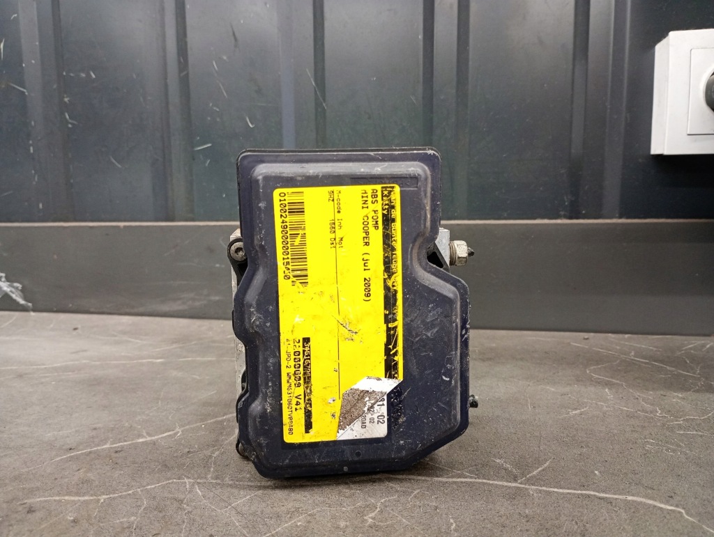 фото №9, 14174951110 насос abs mini mini r50 r53 1.6b