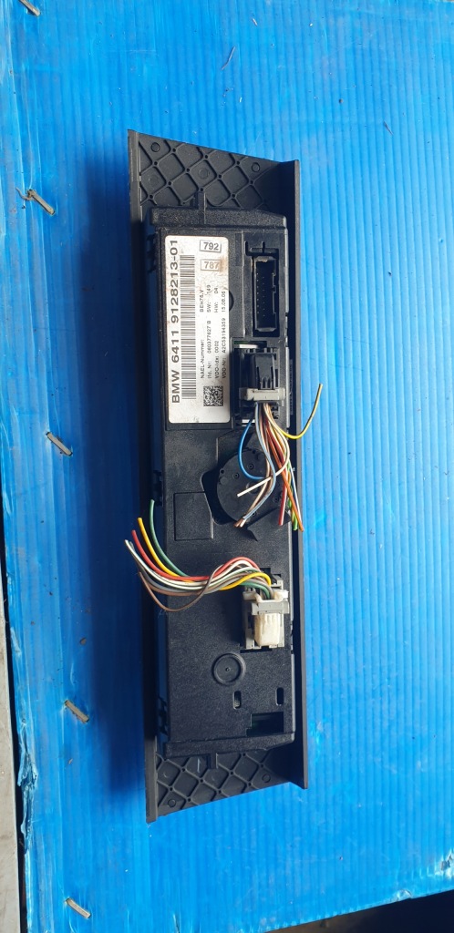 фото №4, Bmw e90 e91 e92 панель обдув обдув кондиціонера 9128213