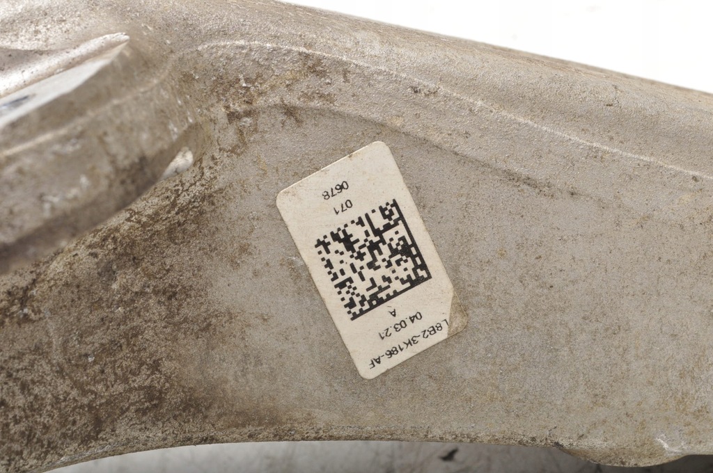 фото №8, Defender l663 3.0 поворотный кулак левая передняя 21r