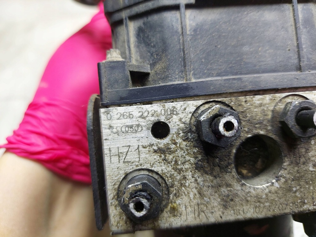 фото №9, Насос гальмівна abs 6q0614117e seat ibiza iii 1.2