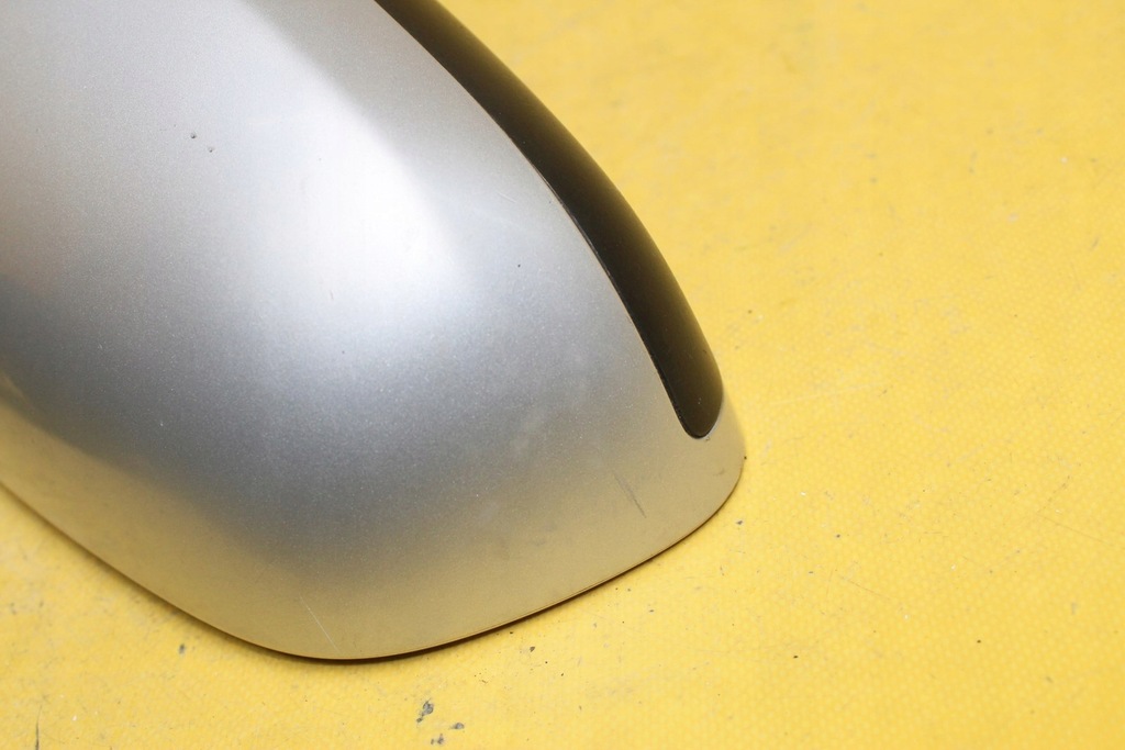 фото №8, Зеркало правый перед a4 b6 7pin ly7w