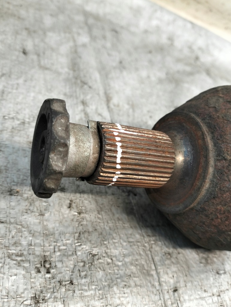 фото №8, Привідний вал правий перед skoda rapid 1.4d 36z 2015r 6c0407272c