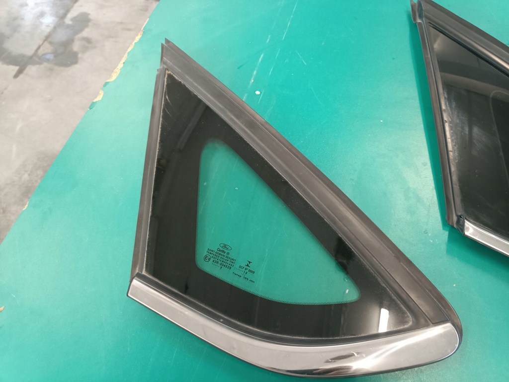 фото №6, Ford fusion mk5 стекло кузовная задняя