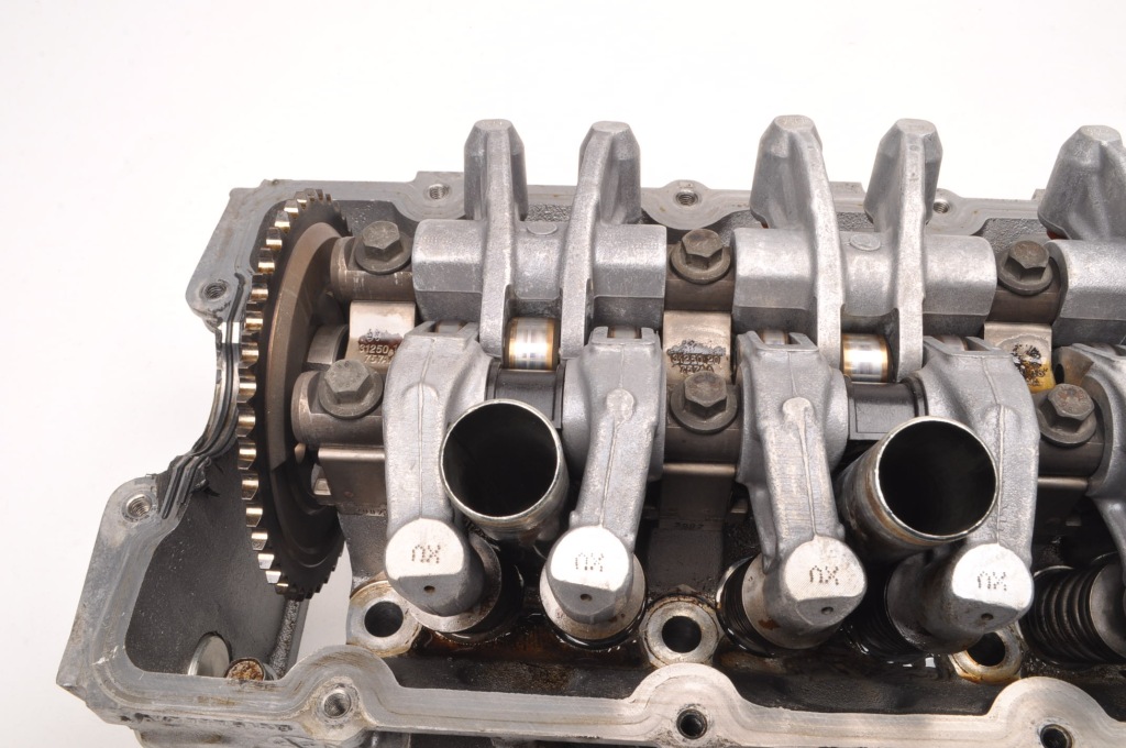 Mini r50 r53 1.6 16v 66kw 90km головка 04777751abc Доставка