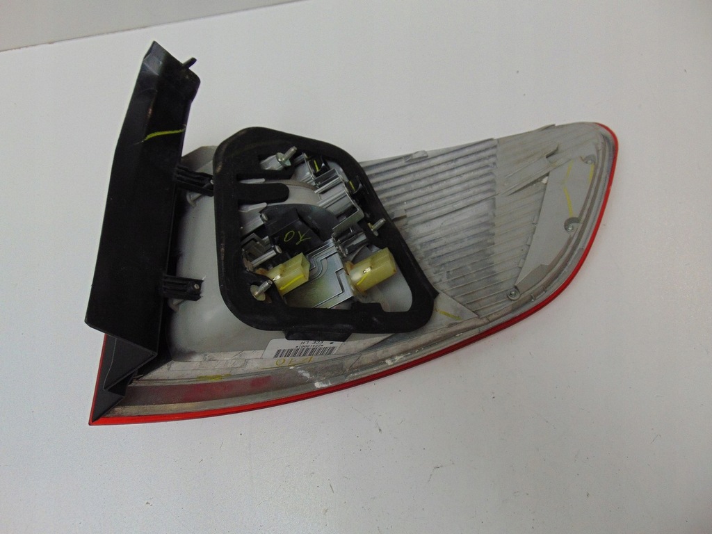 фото №8, Лампа левая задняя bmw x6 e71 22418001 europa