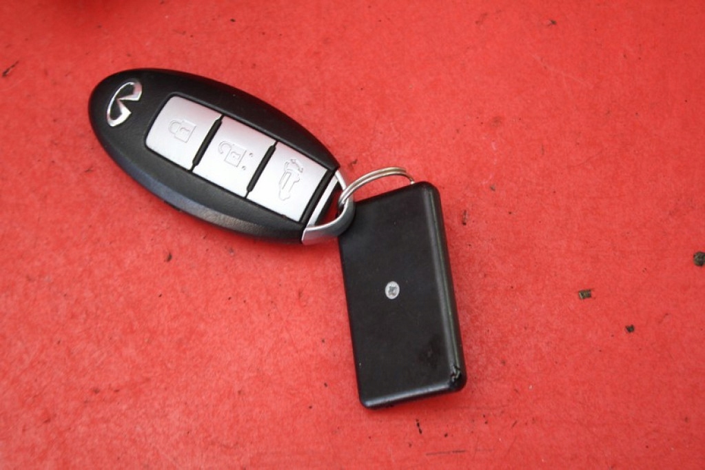 фото №5, Замок запалювання ключ кнопка кнопка старт/стоп 285f5-1ca0a infiniti fx30 2 ii 3.0 d