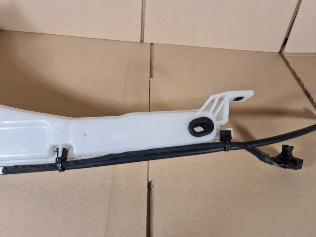 фото №6, Бак омивача mercedes w177 a45 w247